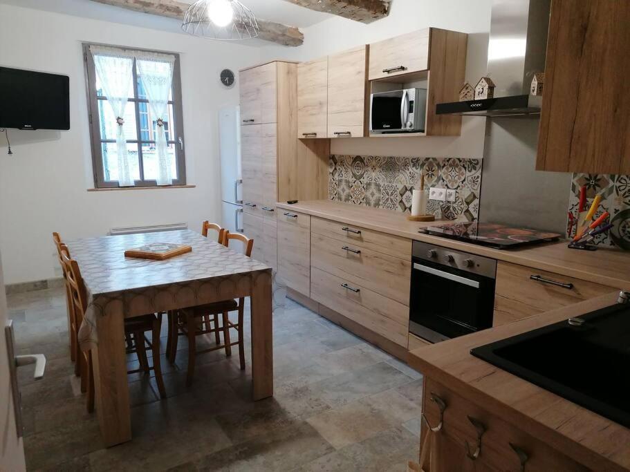 Agreable Maison De Village. Castellane Eksteriør billede